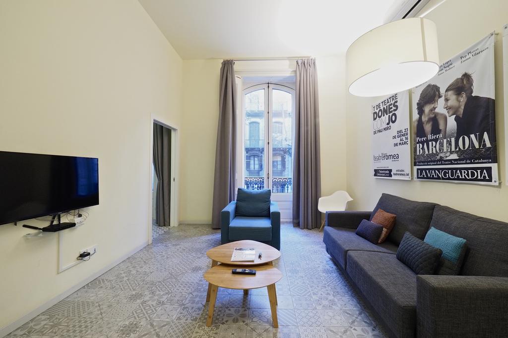 Uma Suites Pau Claris Barcelona Ngoại thất bức ảnh