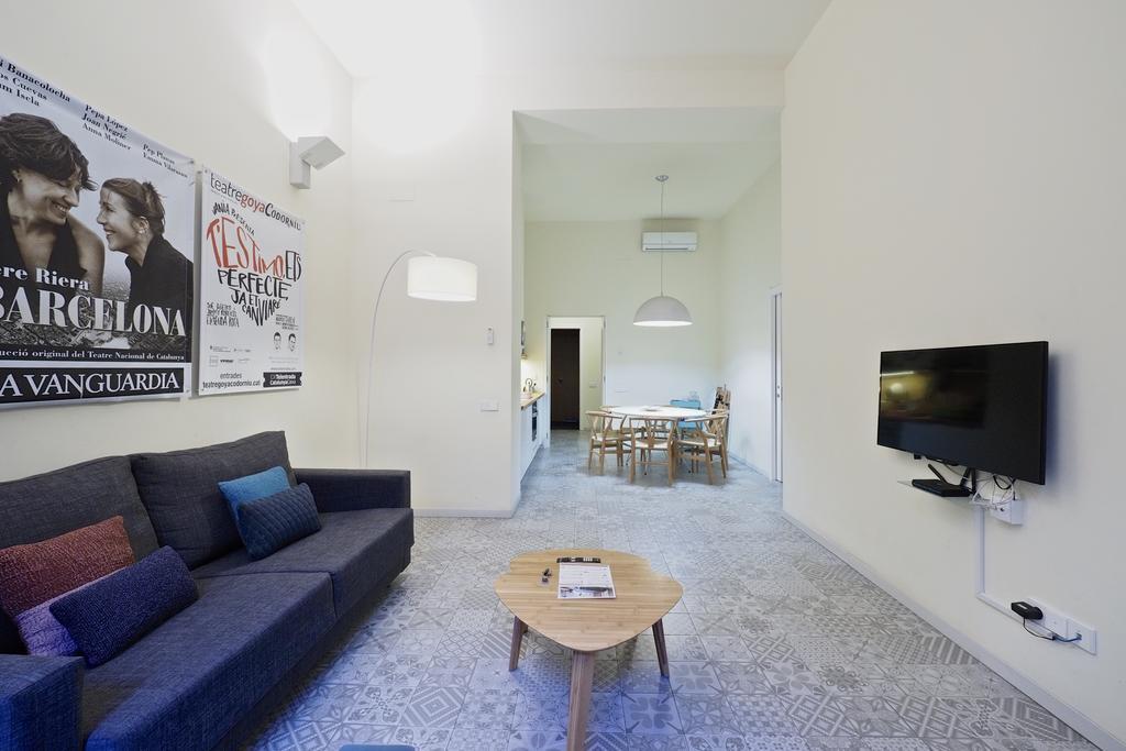 Uma Suites Pau Claris Barcelona Ngoại thất bức ảnh