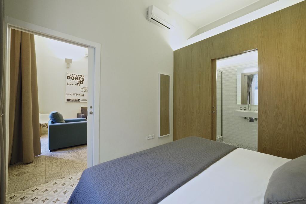 Uma Suites Pau Claris Barcelona Ngoại thất bức ảnh